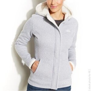 The North Face Banderitas Women's Heather Gray Hoodie